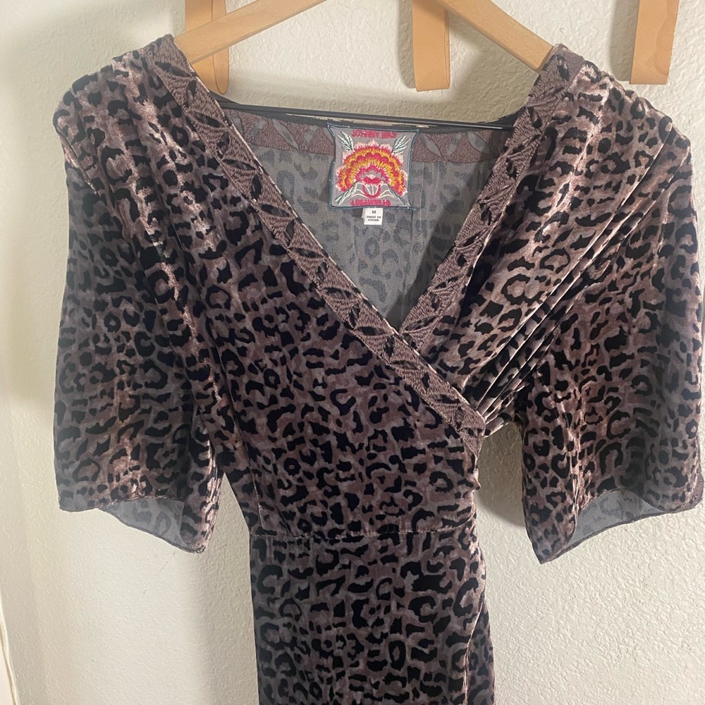 Johnny was velvet cheetah dress. Barely Used!